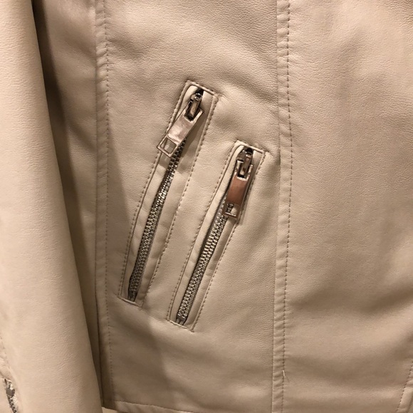 Wanna B Me Jacket - Picture 4 of 8